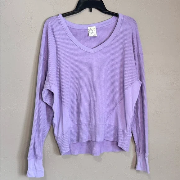 Aerie Lavender V-Neck Waffle Knit Sweater - Picture 1 of 6